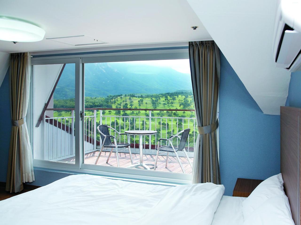Seorak I-Park Condo Сокчхо Экстерьер фото