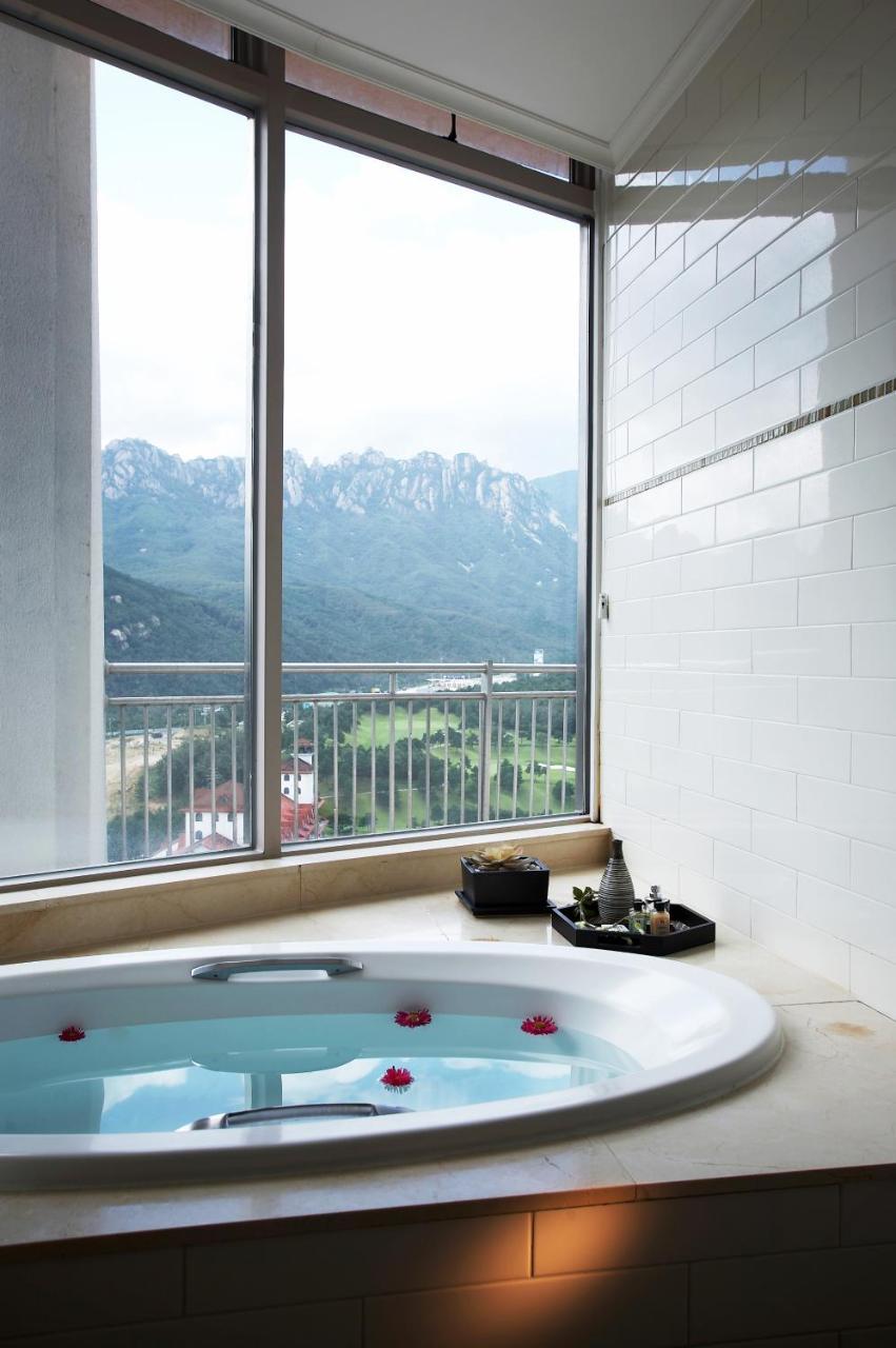 Seorak I-Park Condo Сокчхо Экстерьер фото